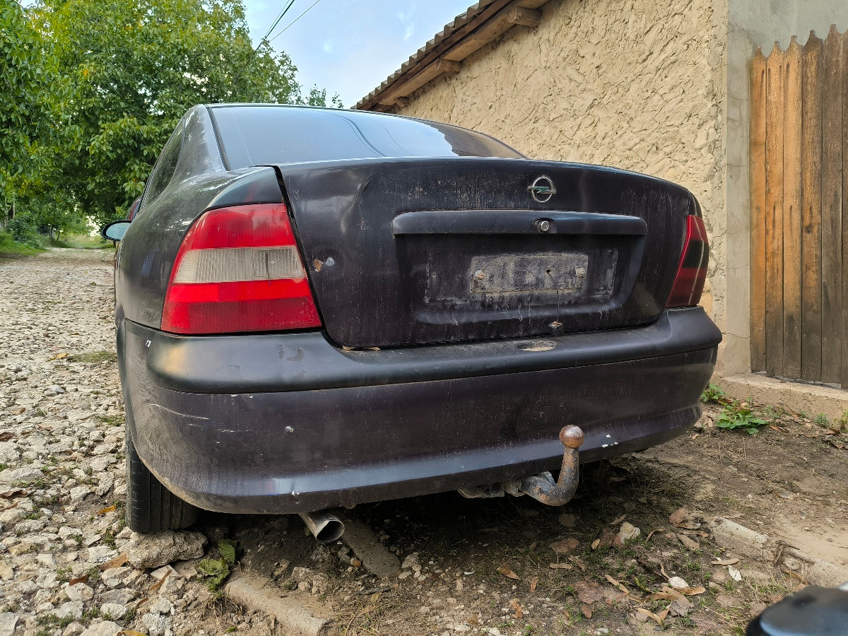 Piese vectra b 1.6 16v 1997 foto 5