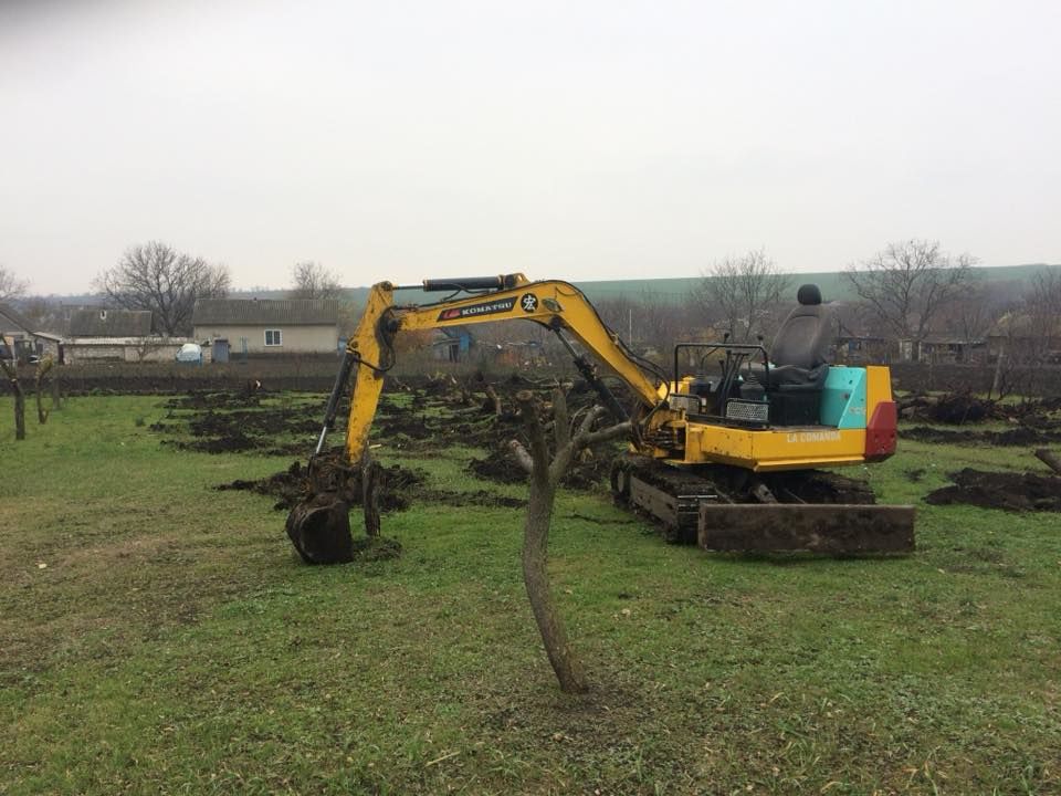 Prestam servikii minii  excavator komatsu.bobcat foto 3