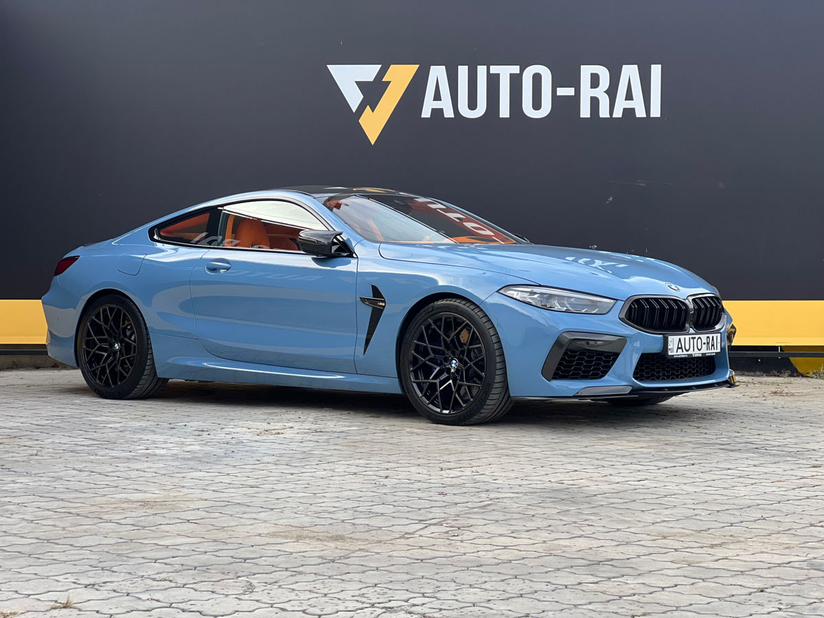 BMW M8 фото 0