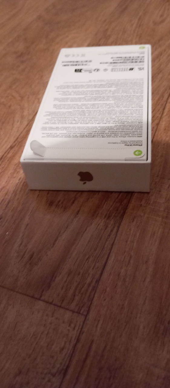 IPhone. 14 pro Gold фото 1