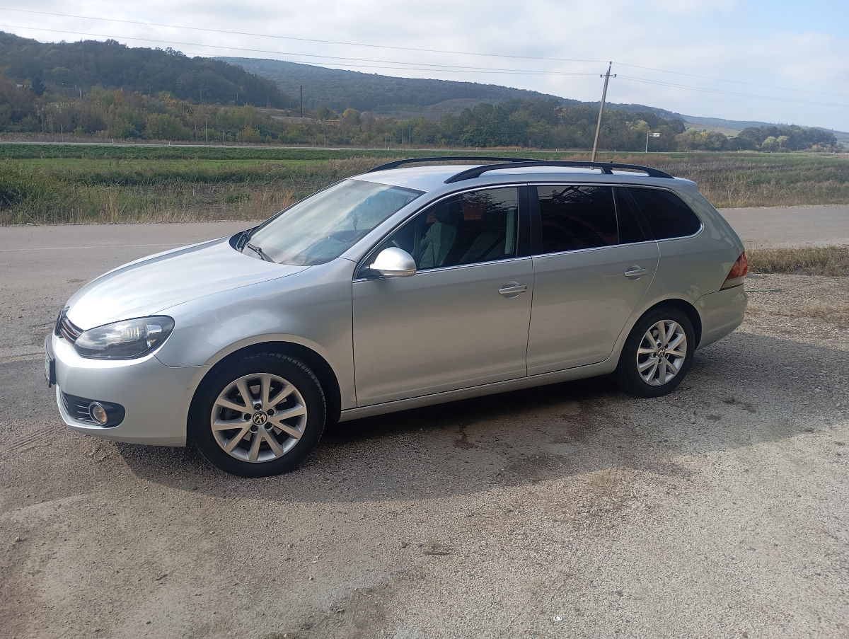 Volkswagen Golf 2012 г. с пробегом 280000 км, Дизель, 8600 €