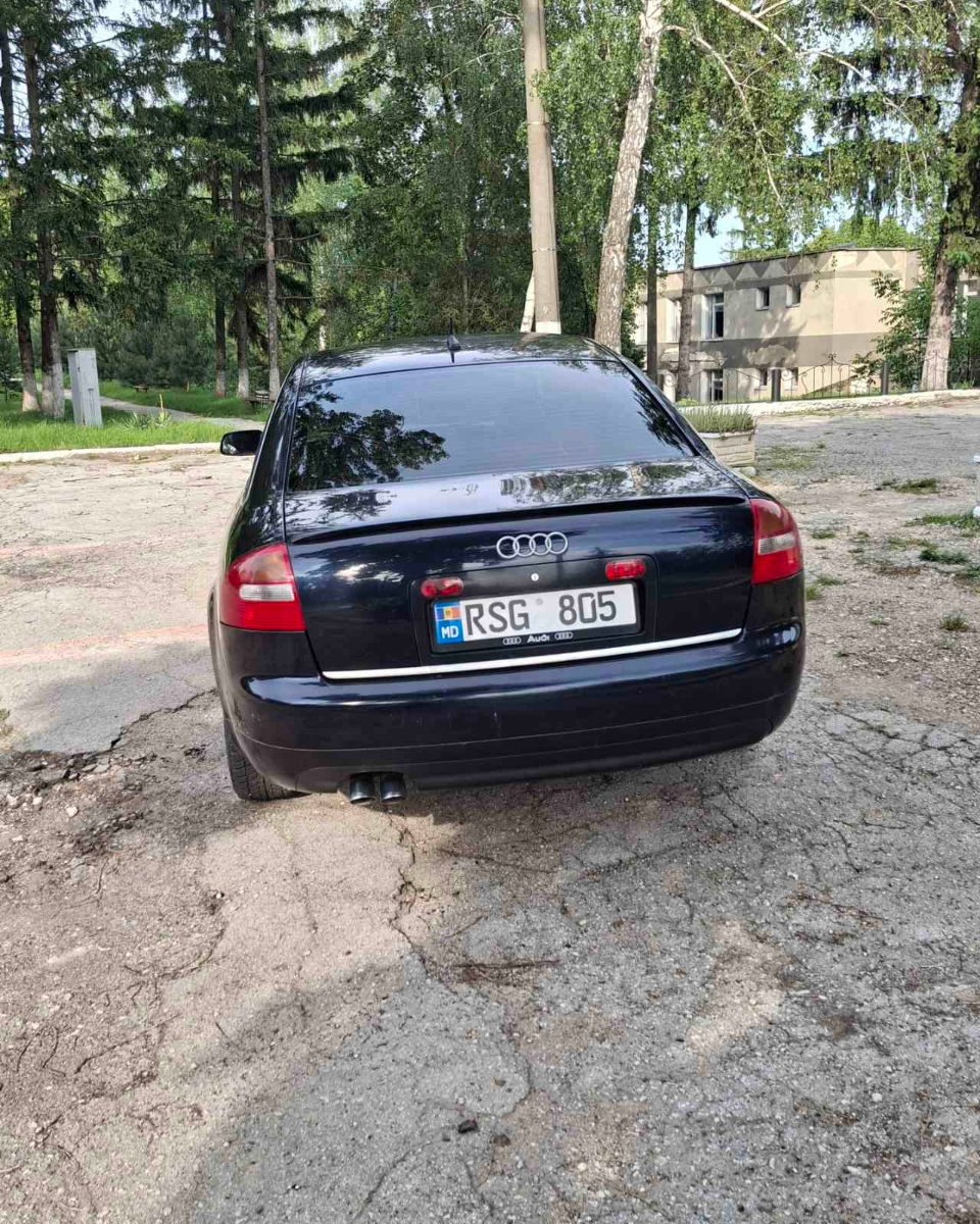 Audi A6 фото 1