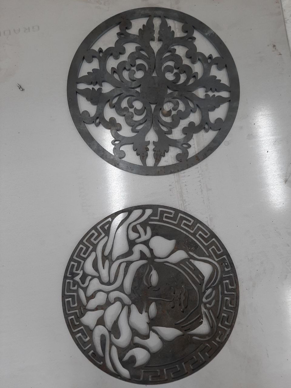 Tăiere cu laser a inoxului, aluminiului și oțelului  foto 5