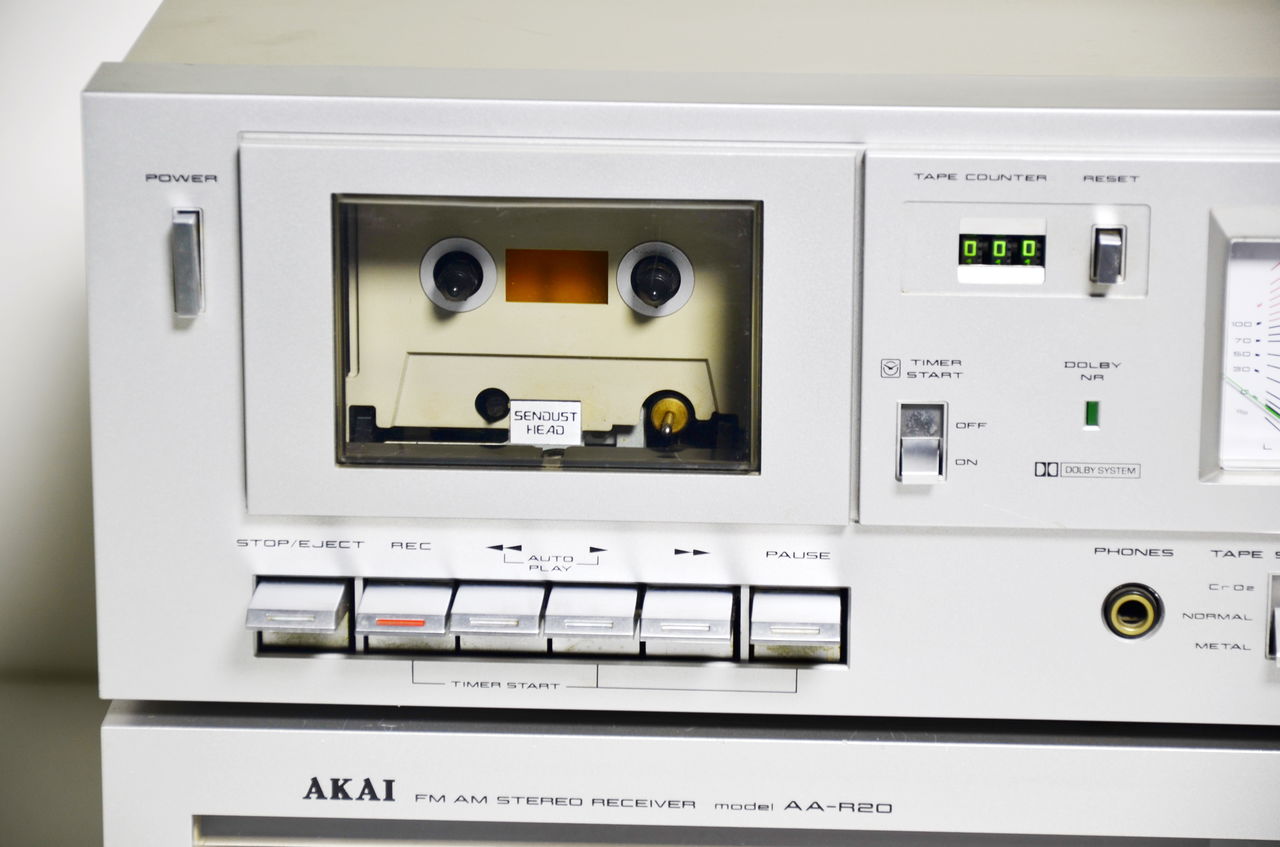 AKAI Stereo receiver AA-R20 & AKAI Stereo Deck CS M01A фото 2