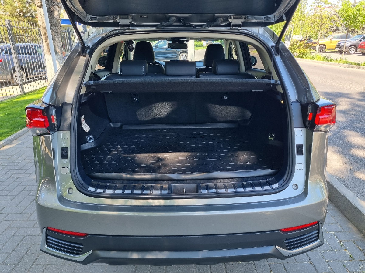 Lexus NX Series 2018 photo 19