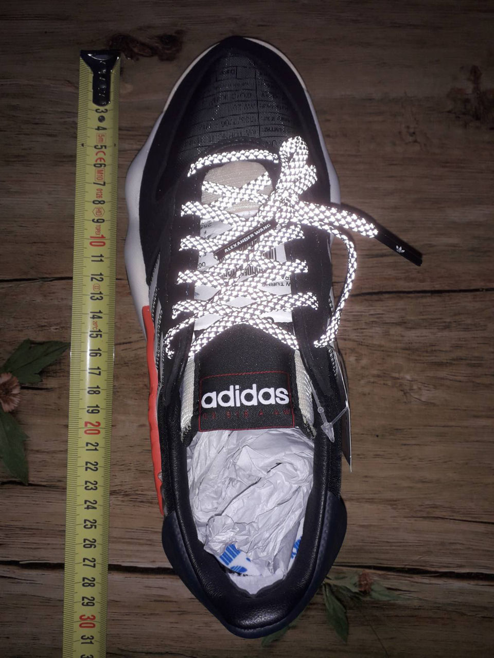 Новые кроссовки женские Adidas фото 3