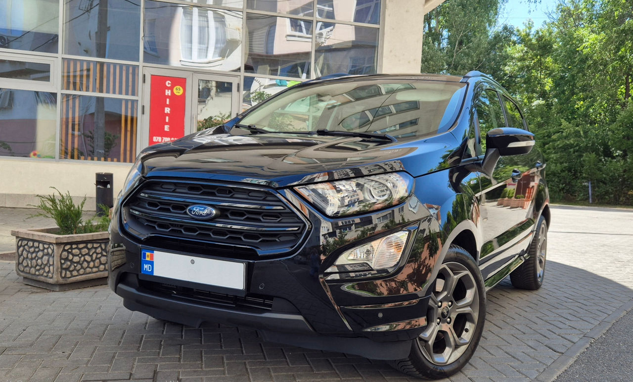 Ford EcoSport фото 1
