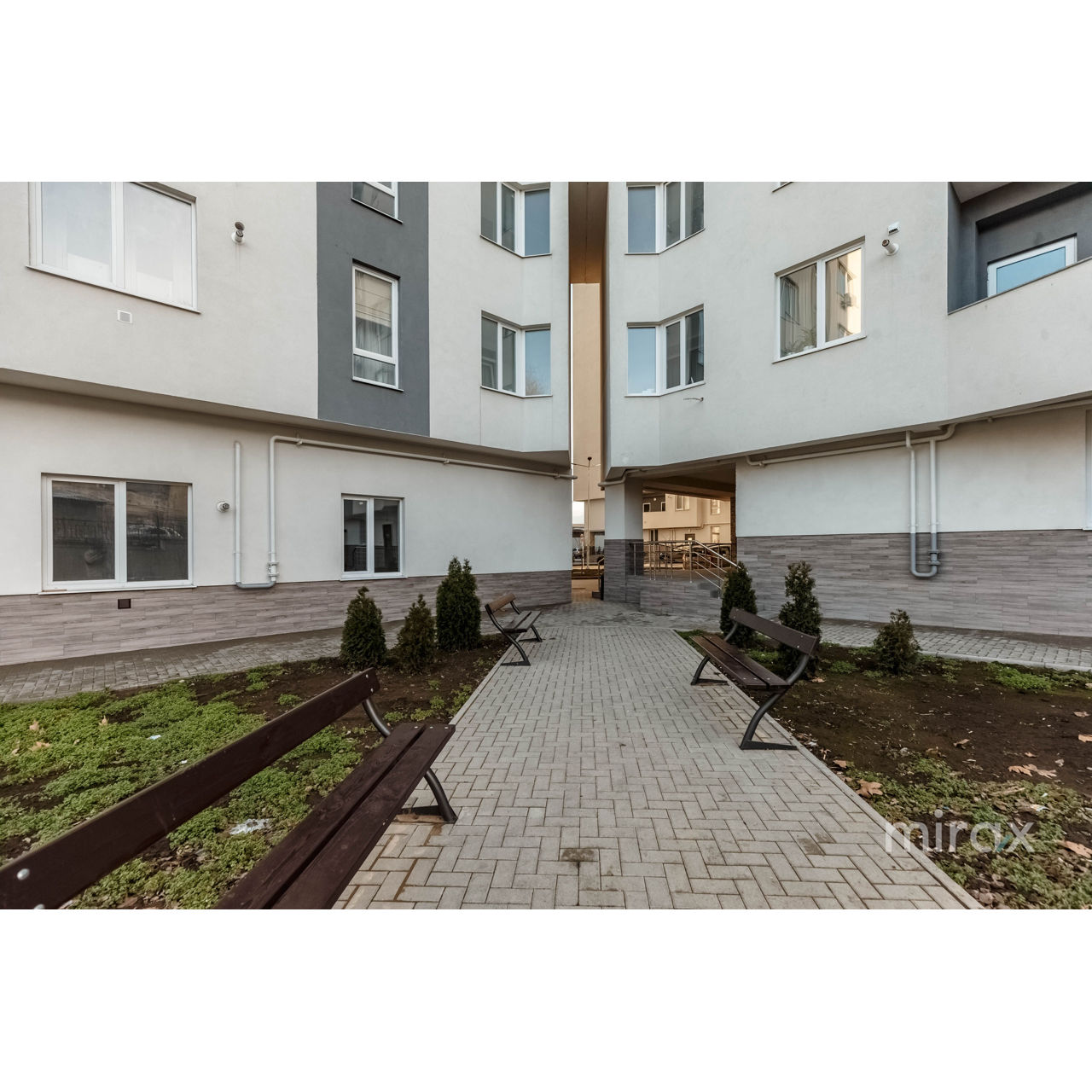 Apartament cu 2 camere, 60 m², Botanica, Chișinău foto 12