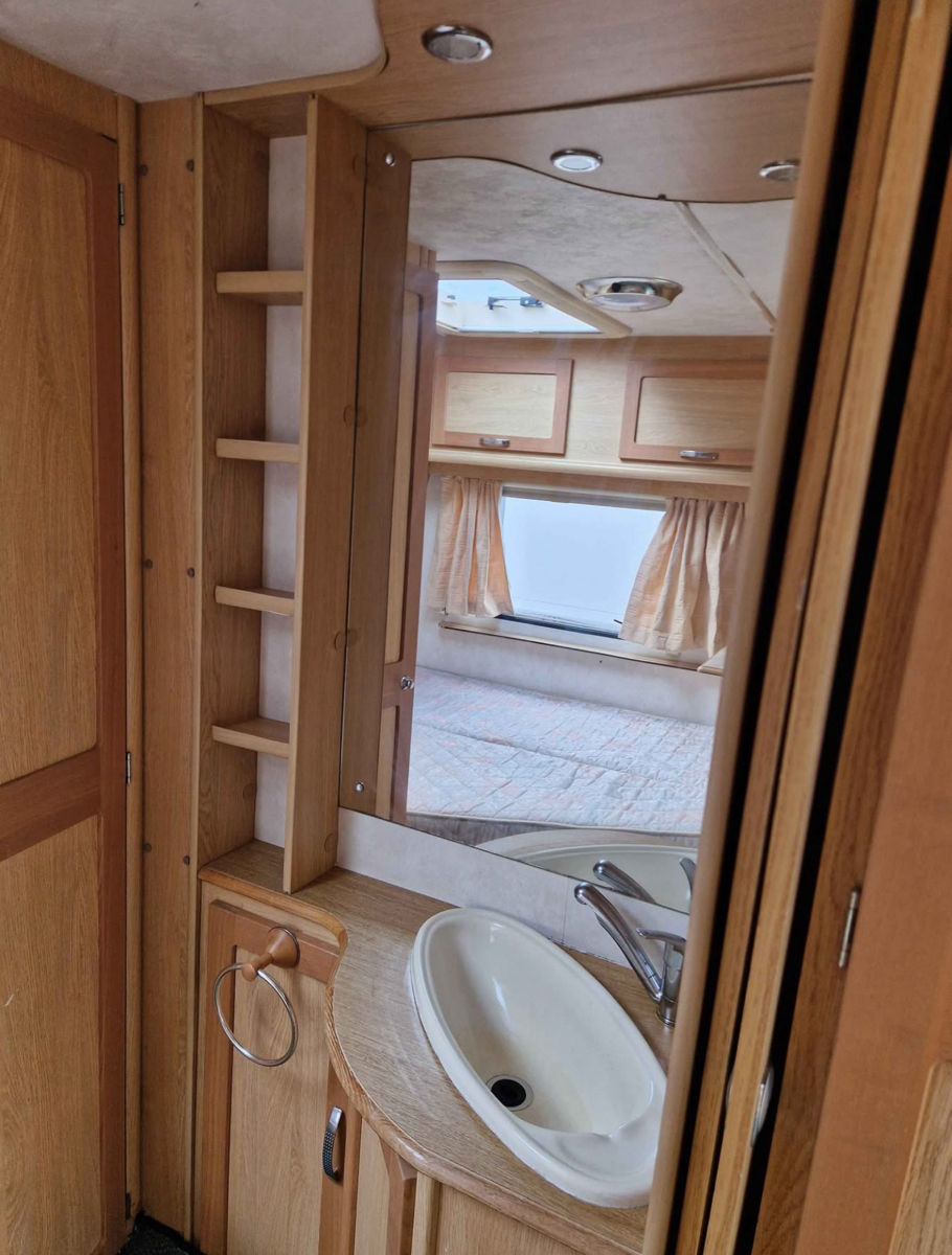 Spre vinzare Rulota, Caravan  foto 4