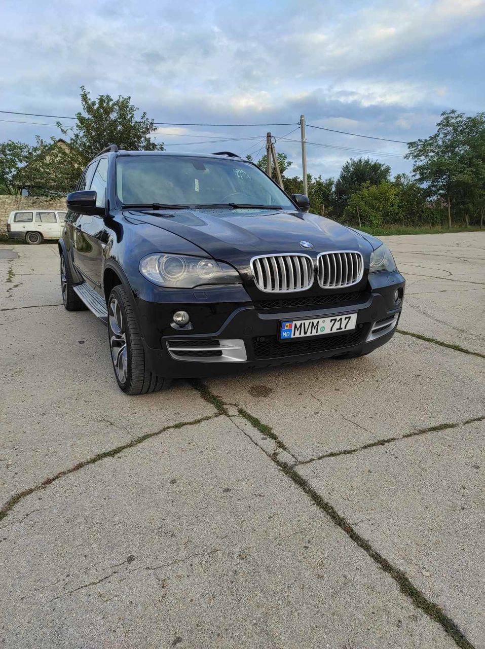 Prokat 13 evro BMW 3.0 Dizel Automat ekonom 8 litre dizeli foto 6