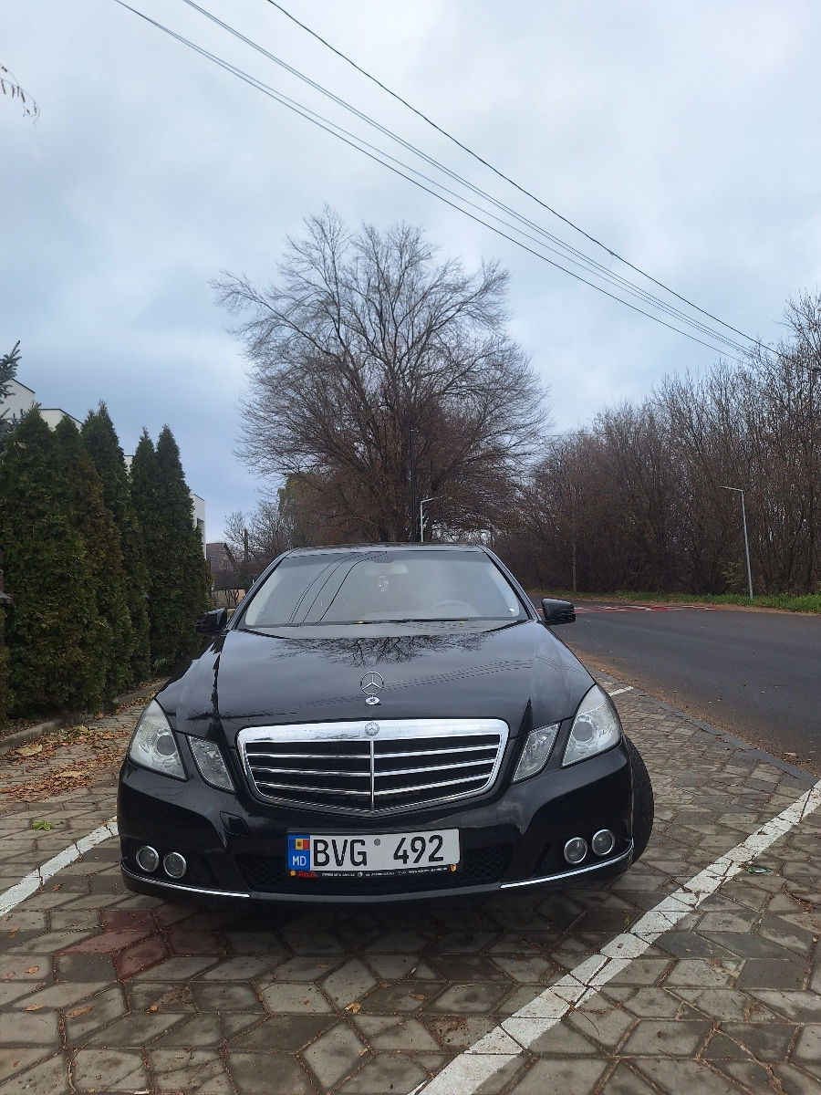 Mercedes E-Class foto 1