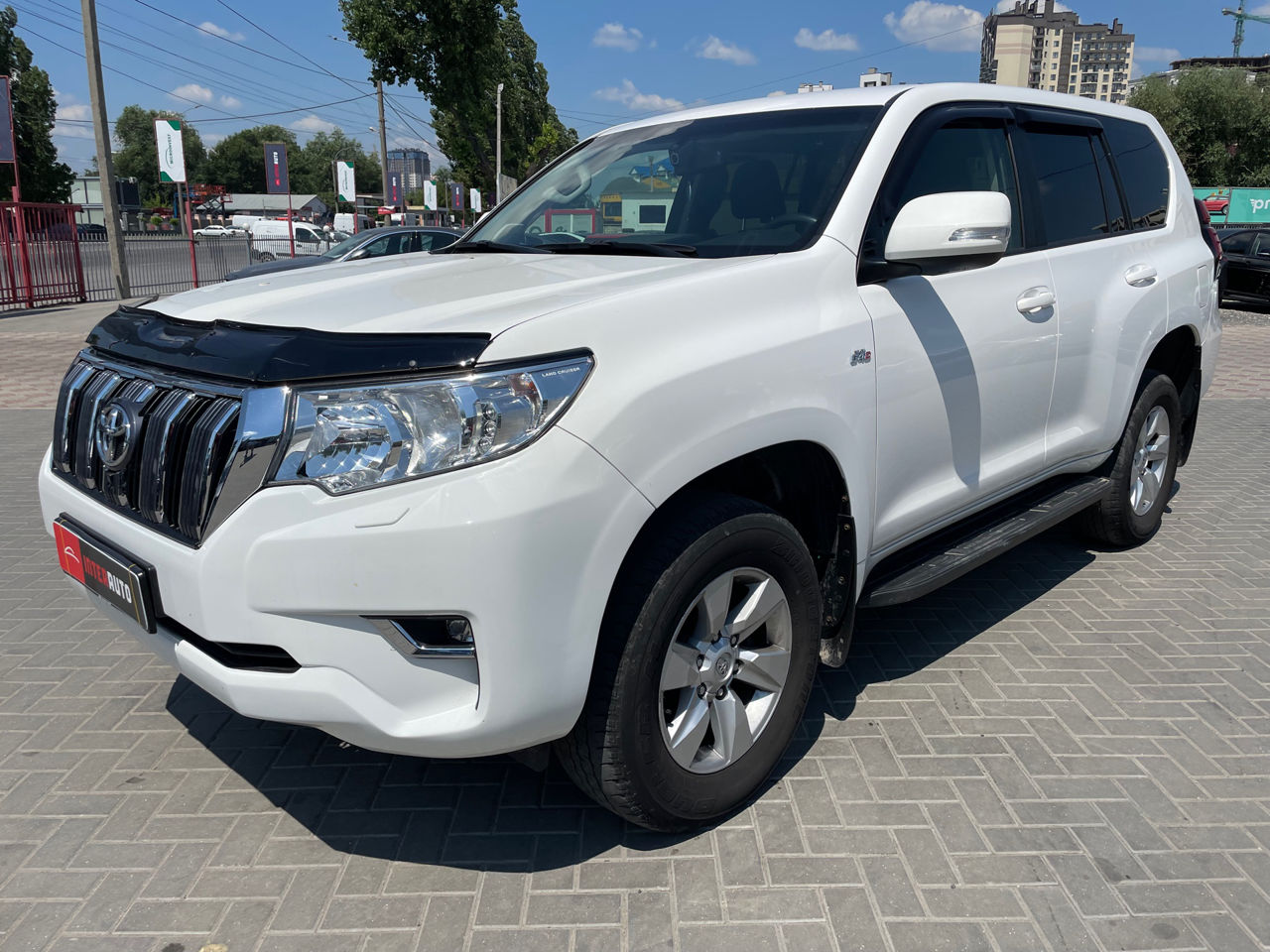 Toyota Land Cruiser Prado foto 1