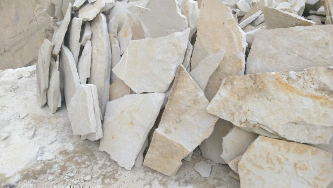 Cariera Egoreni - piatra naturală de Cosauți & Cariera Nisip foto 2