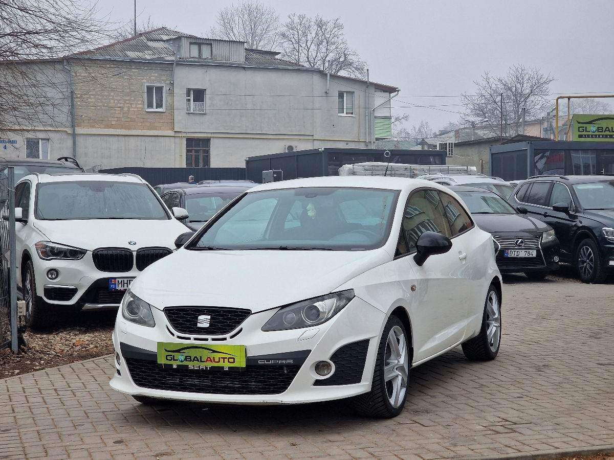 Seat Ibiza an. 2010 cu rulaj 242000 km, Benzină, 6499 €