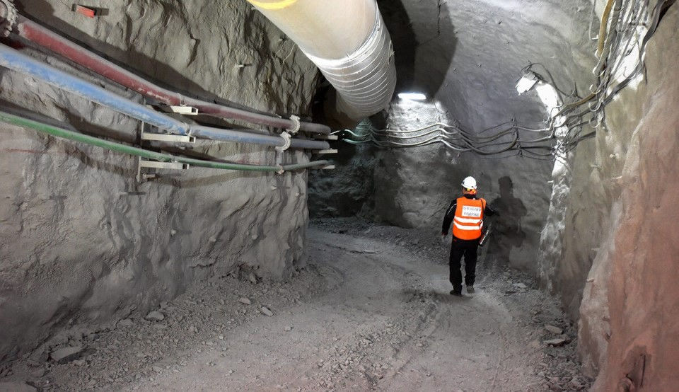 Mină de blocuri de calcar фото 1