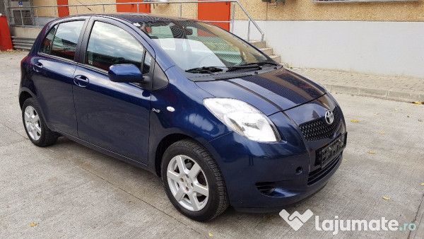 Toyota Yaris foto 6