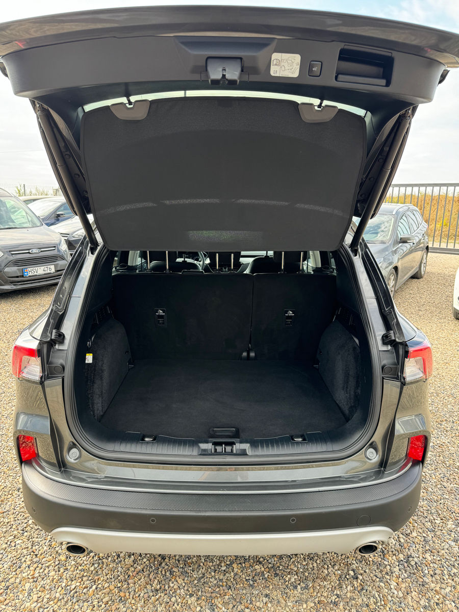Ford Kuga foto 17