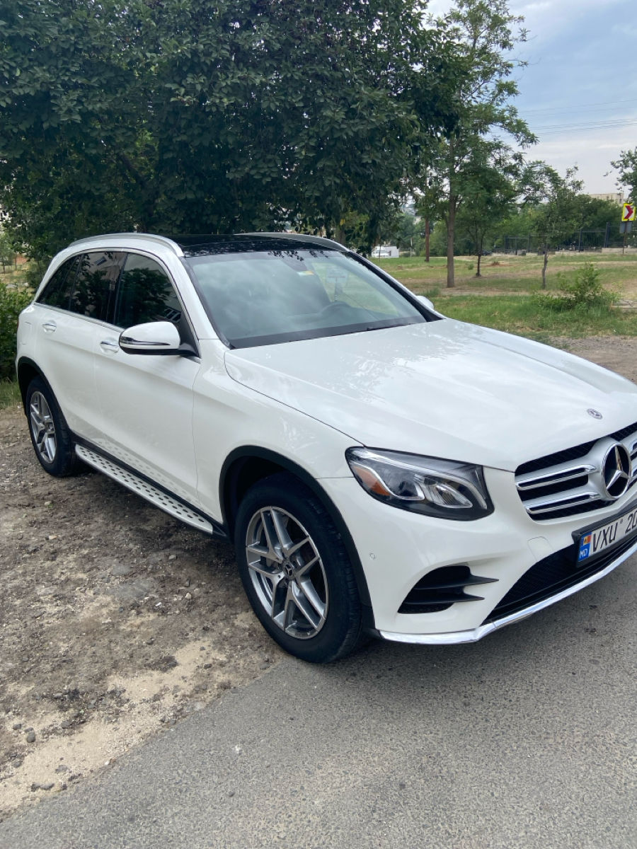 Mercedes GLC foto 1