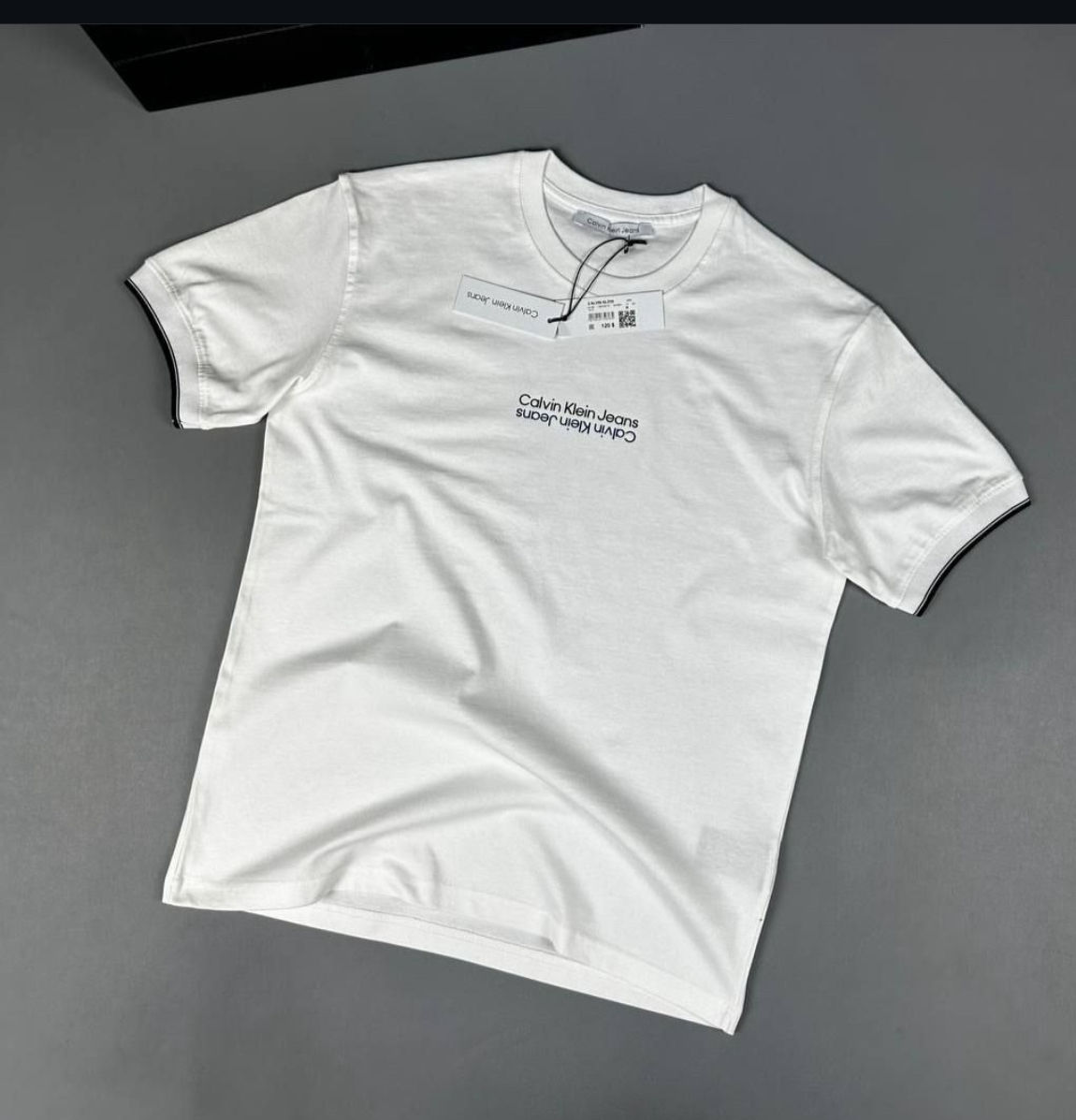 Tricou Calvin Klein Jeans foto 0