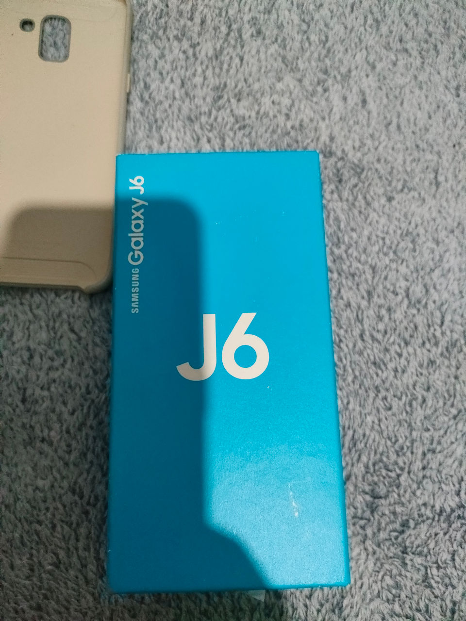 vand-samsung-galaxy-j6