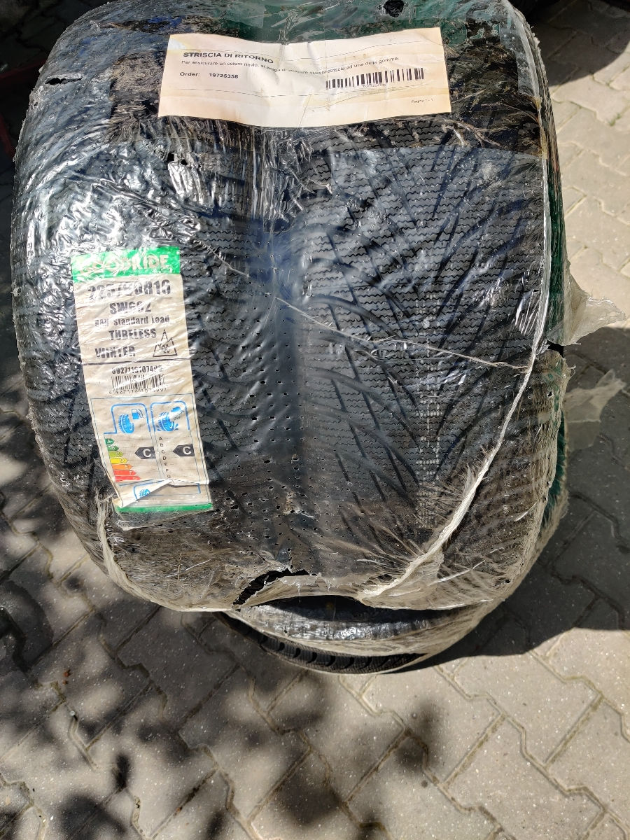 Vînd anvelope de iarna,marca Goodride. фото 1