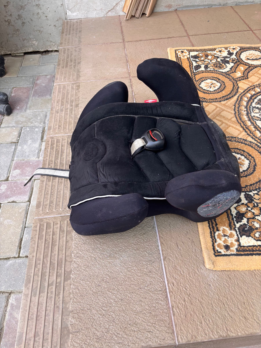 Автокресло Chicco Black label 2 в 1  foto 4