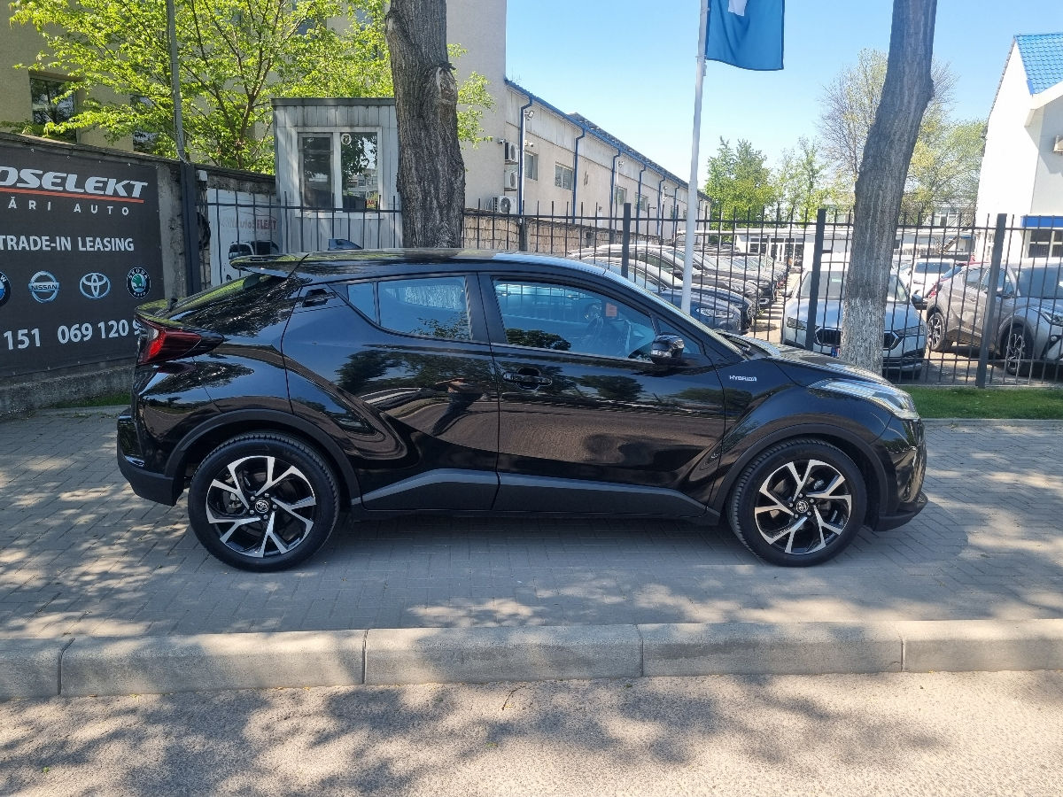 Toyota C-HR 2021 photo 5