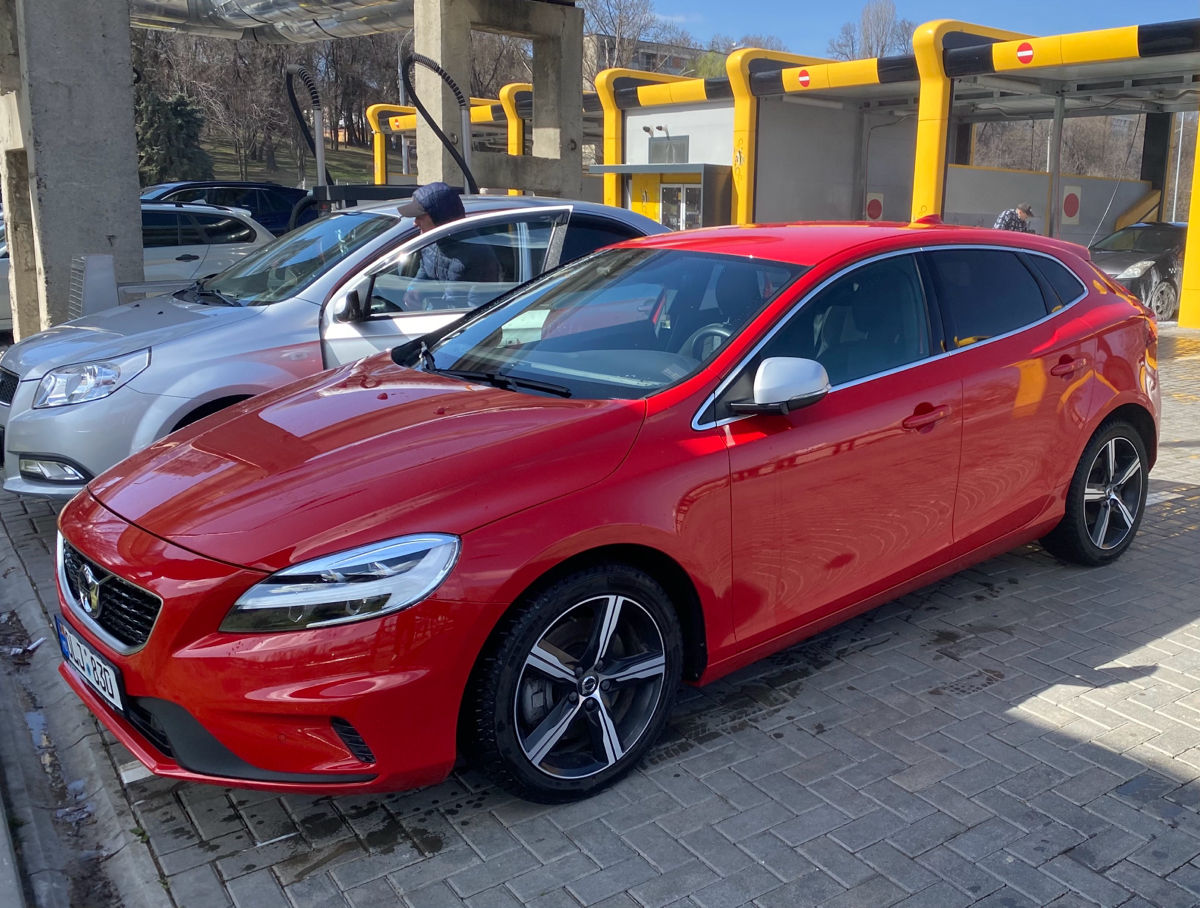 Volvo V40 foto 1