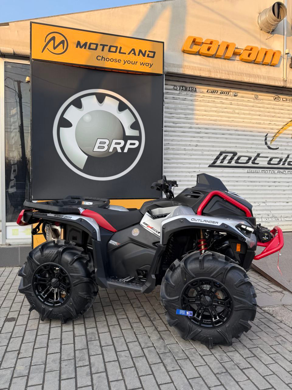 Can-Am (BRP) Outlander X MR 1000R foto 1