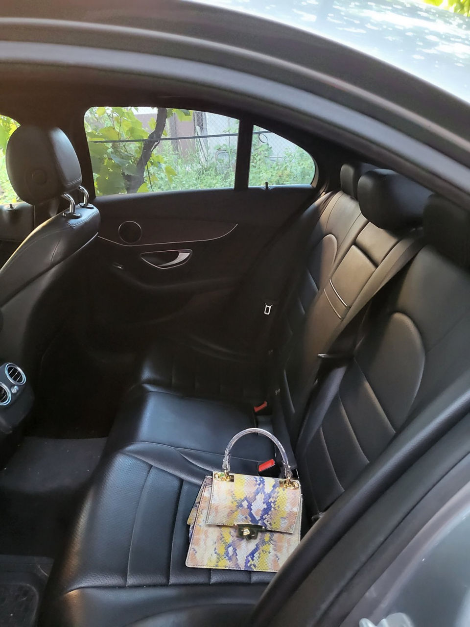 Mercedes C-Class foto 4