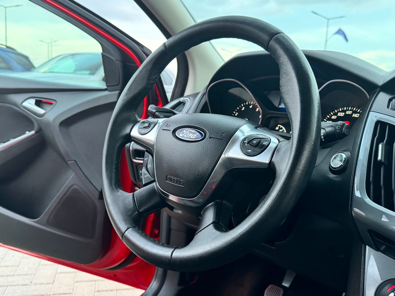Ford Focus foto 10