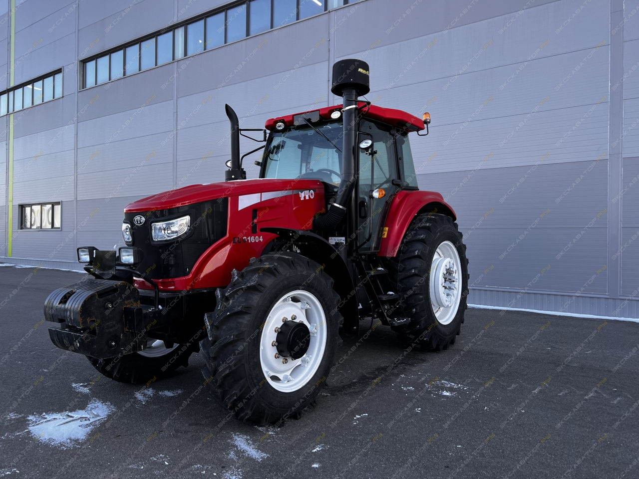 Tractor YTO ELG1604 - 160 cai putere foto 1