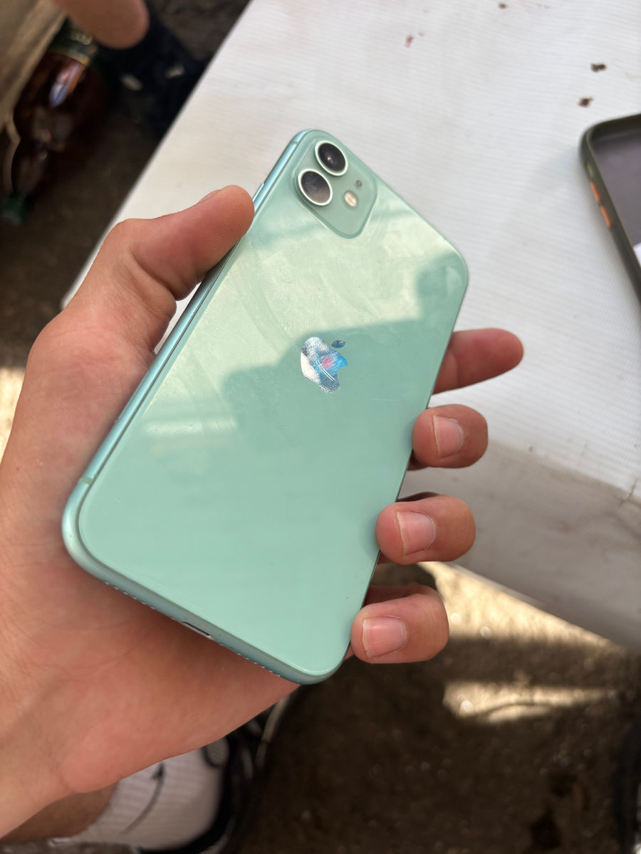 iPhone 11 foto 1