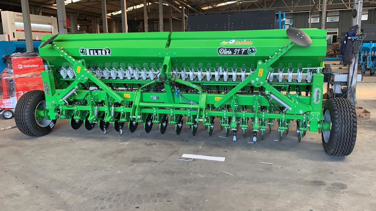 Semanatoare cereale paioase Dublu Disc Turcia.(avem la depozit 4m). foto 16