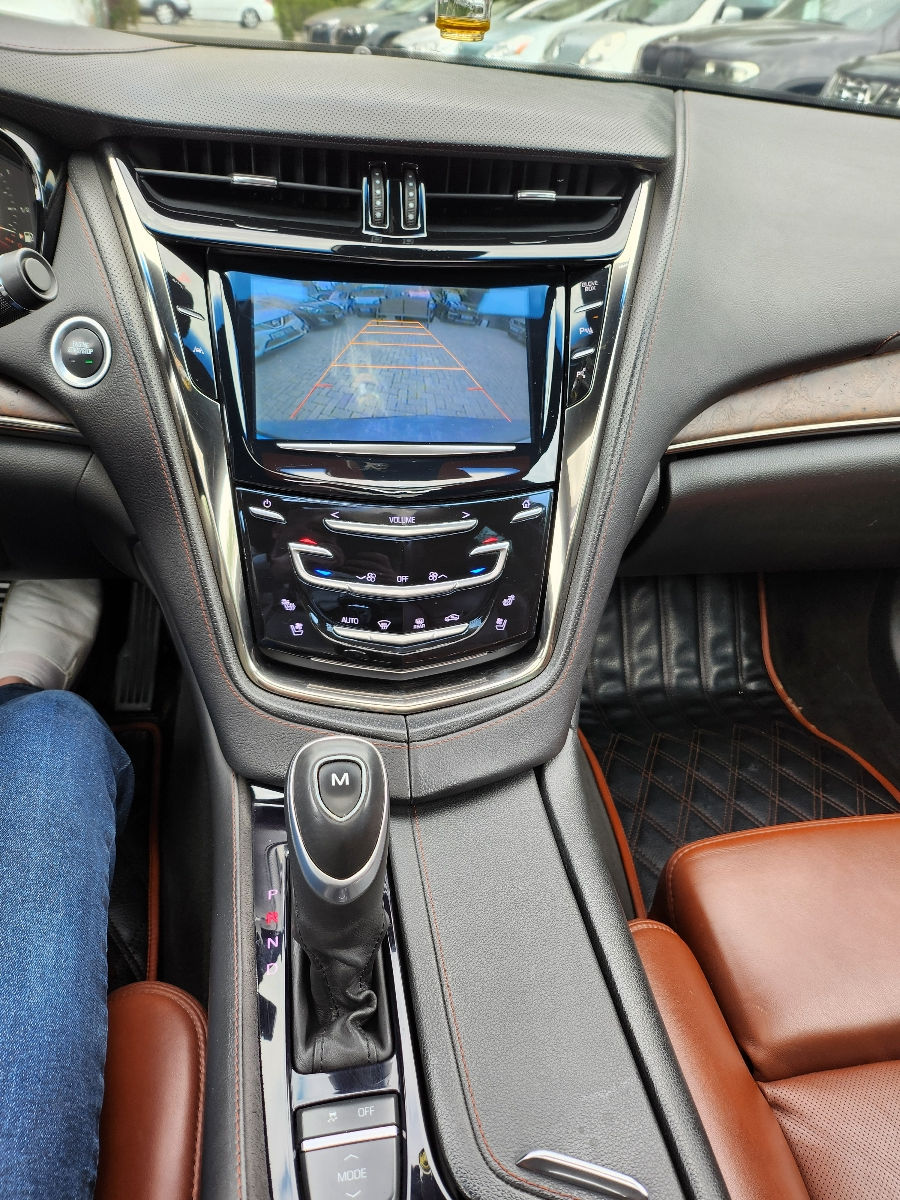 Cadillac CTS foto 6