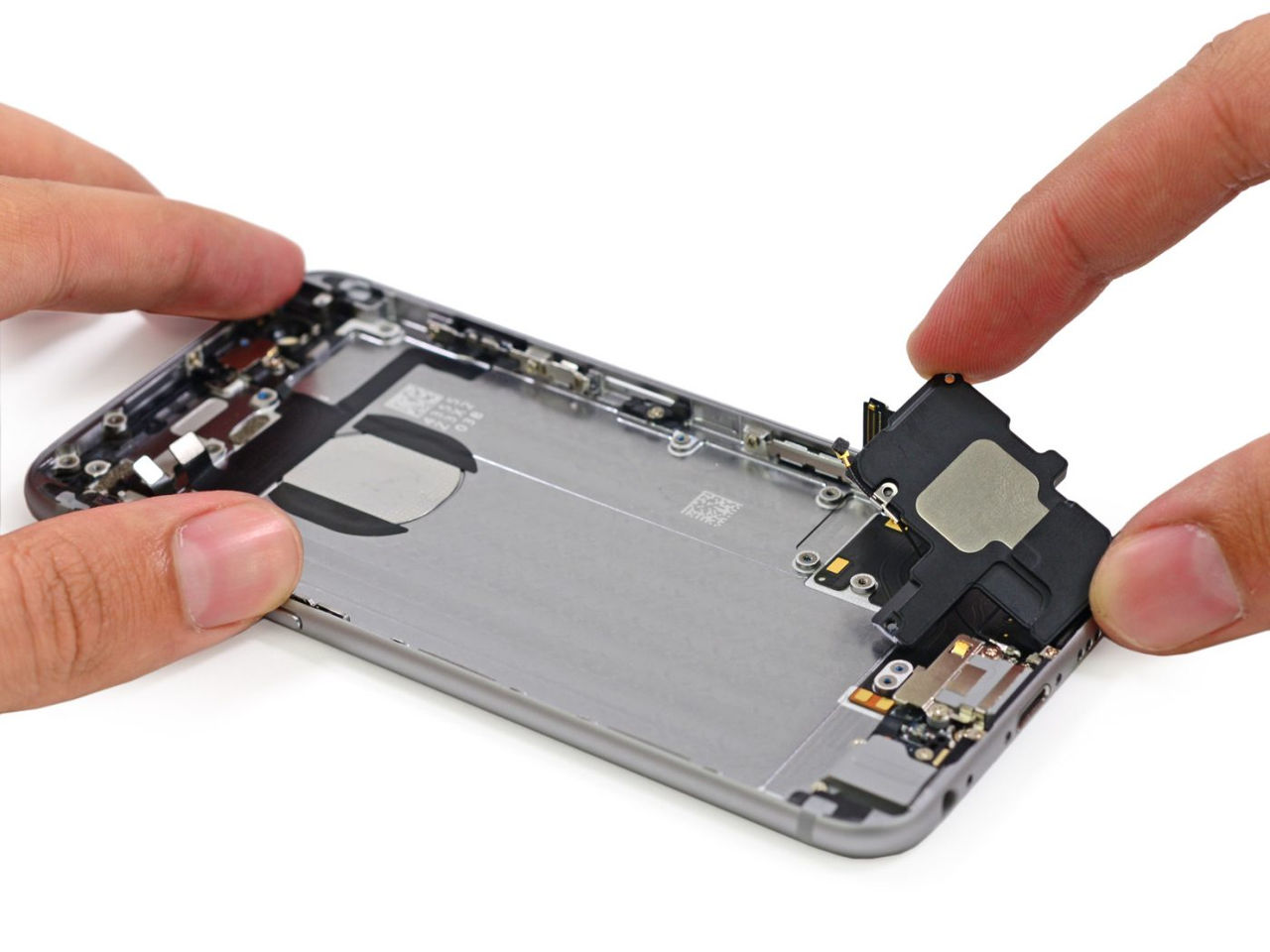 Înlocuirea carcasei la dispozitivele Apple: redați-le aspectul inițial фото 0