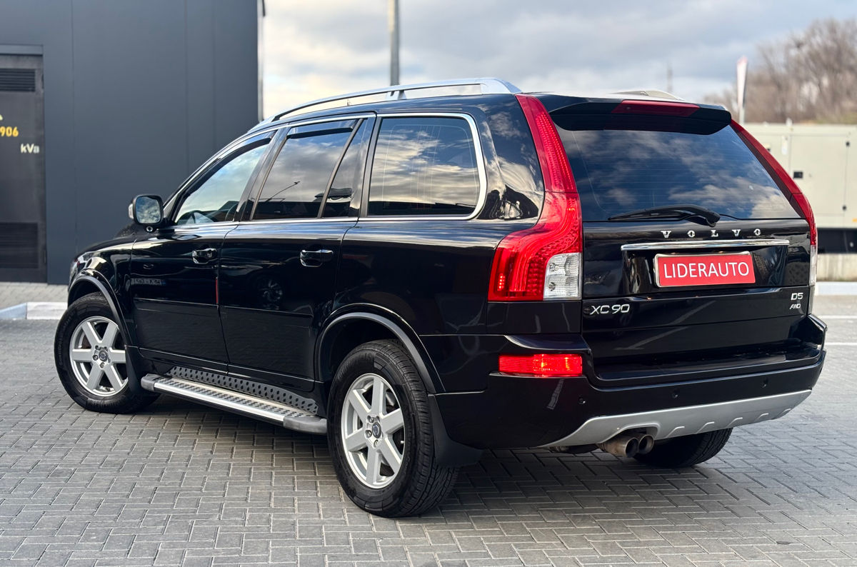 Volvo XC90 foto 5