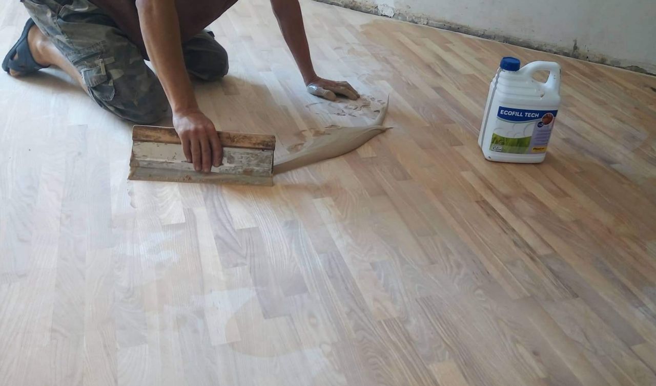 Raschetare parchet, instalare, restaurare parchet vechi, europrelucrare, instalare plinta. foto 2