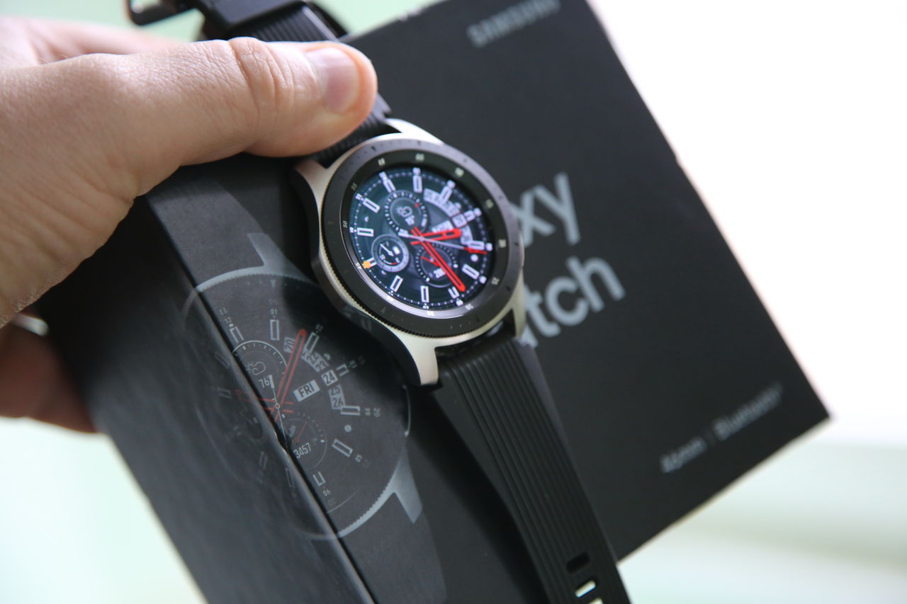 Samsung watch sm r800
