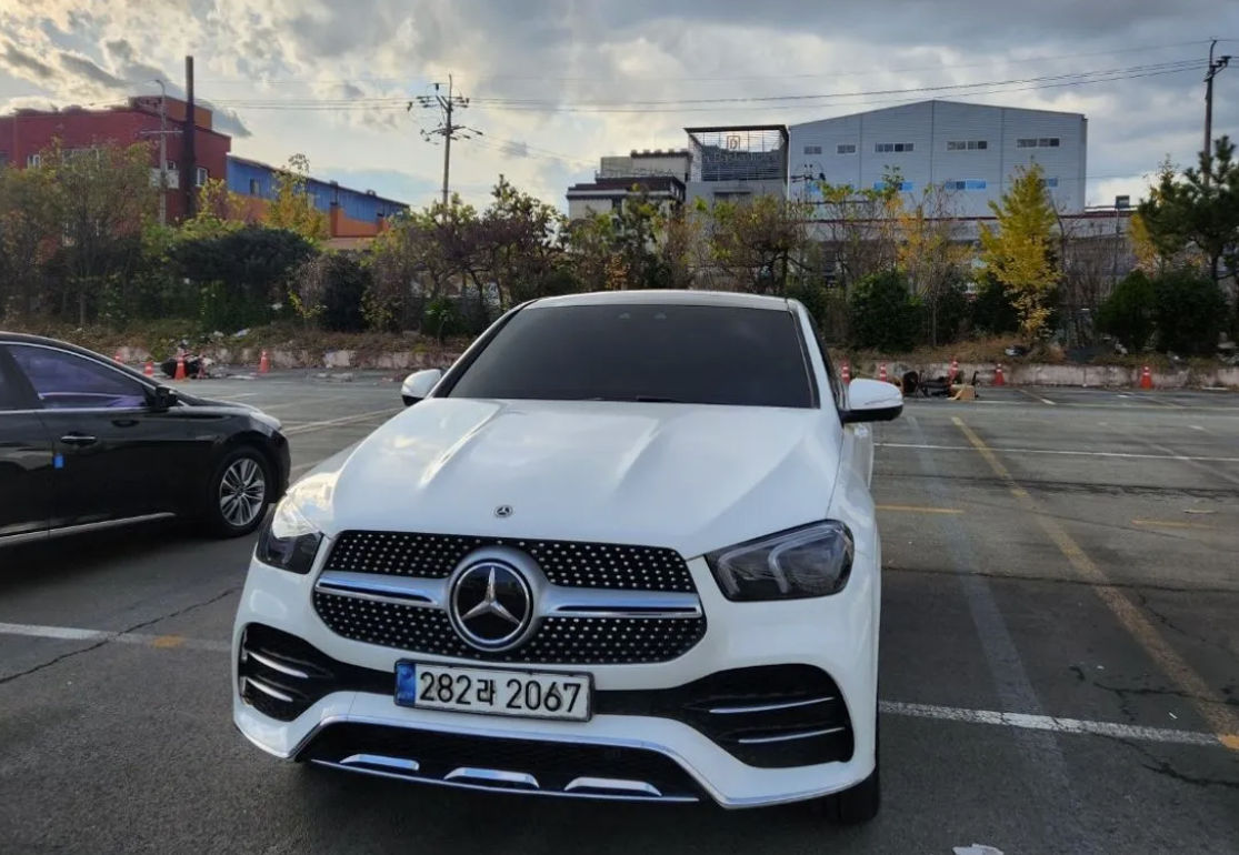 Mercedes GLE Coupe foto 0