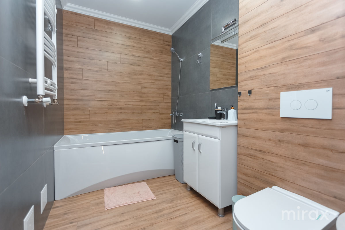 Apartament cu 2 camere, 65 m², Centru, Chișinău foto 16