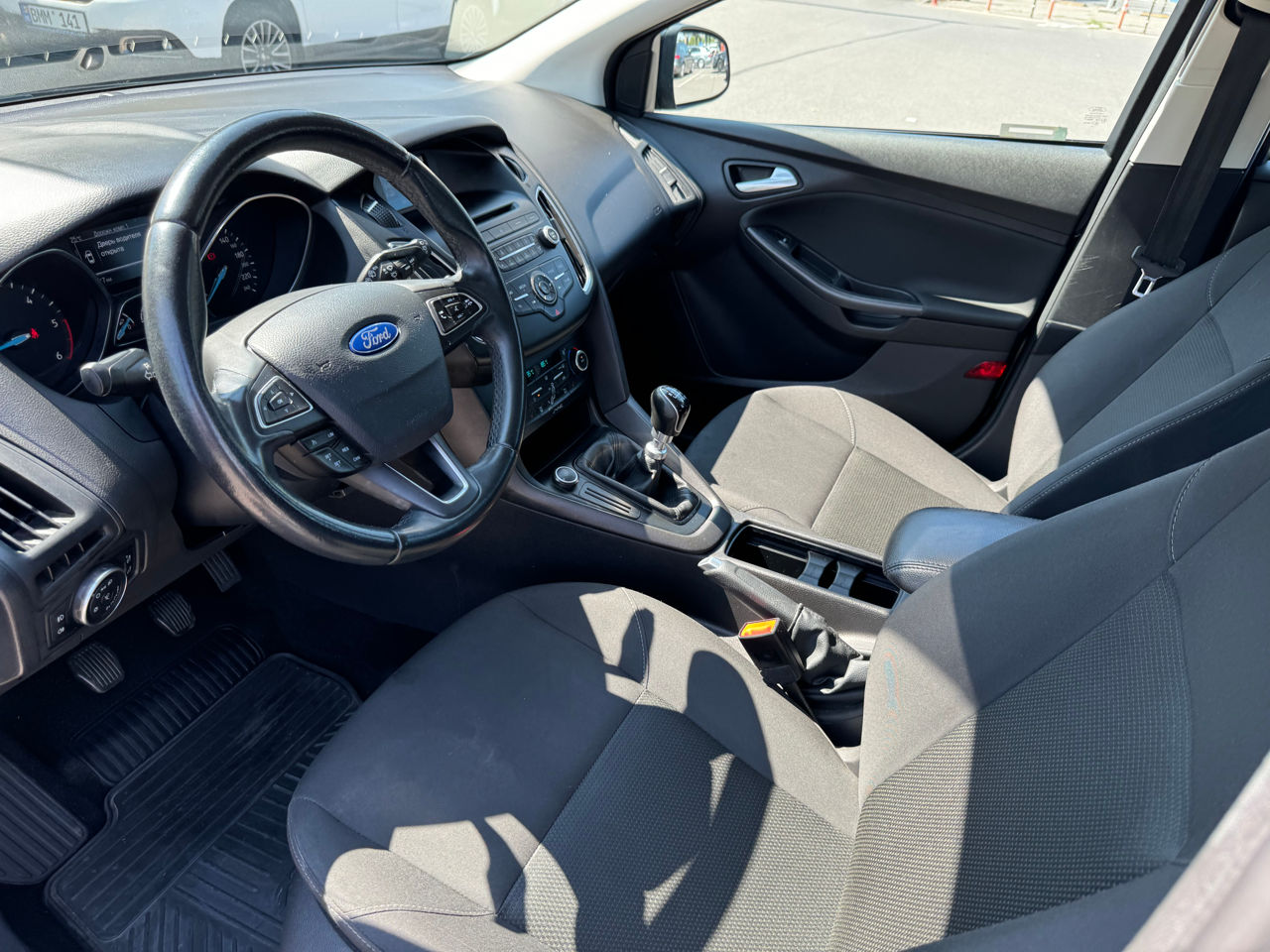Ford Focus foto 8