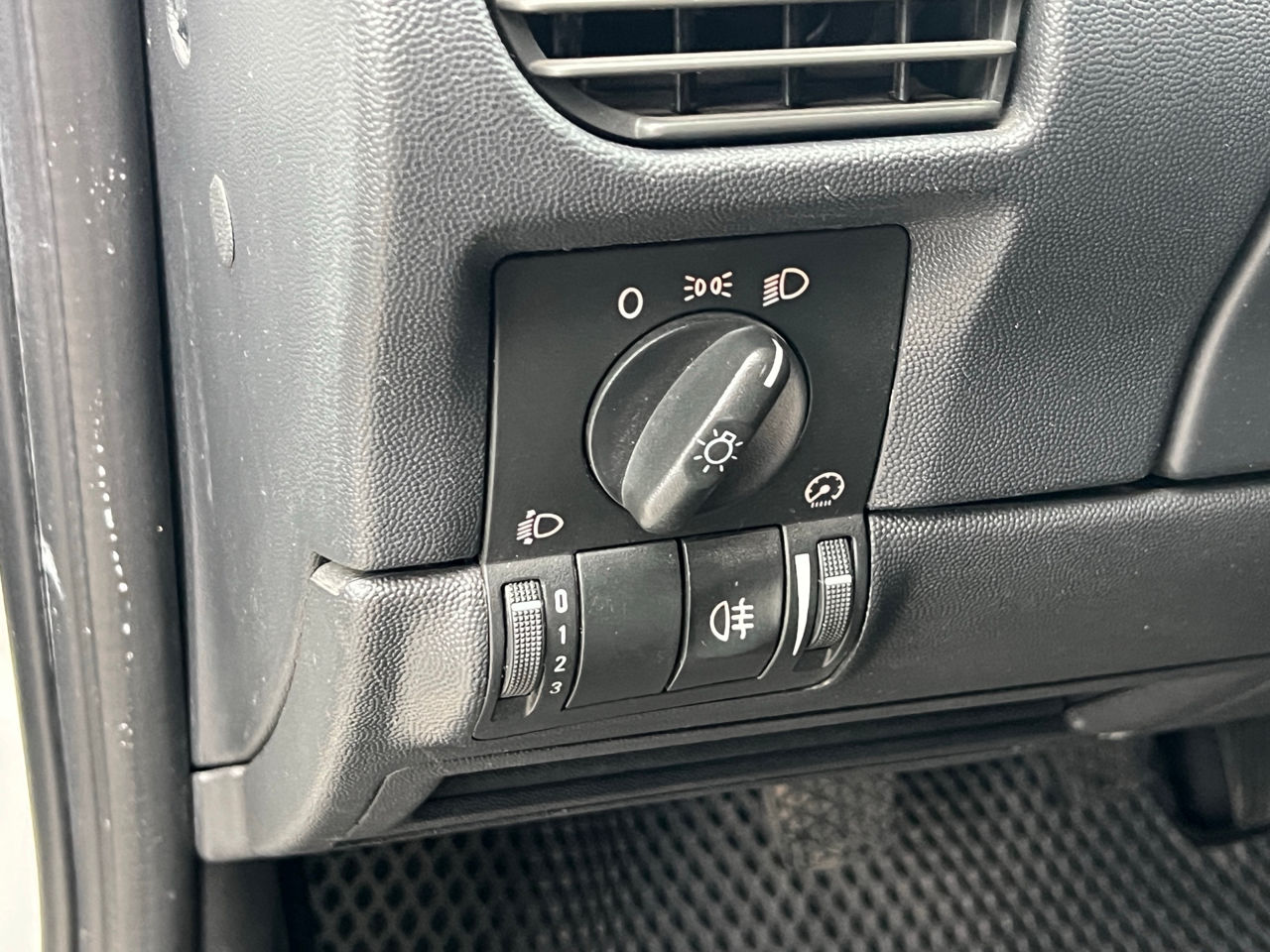 Opel Combo foto 10