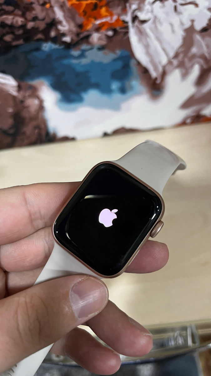 Apple Watch SE 40mm Gold