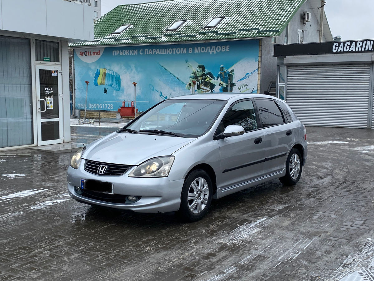 Honda Civic 2005 г. с пробегом 210000 км, Бензин, 4500 €