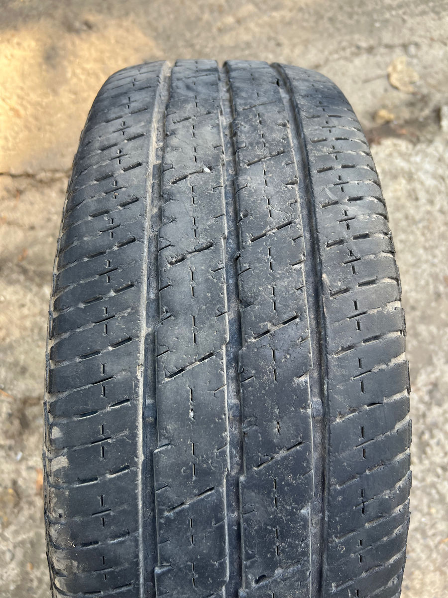 Продам 1 б.у шину 215/65 R15c Continental Vanco2 foto 1