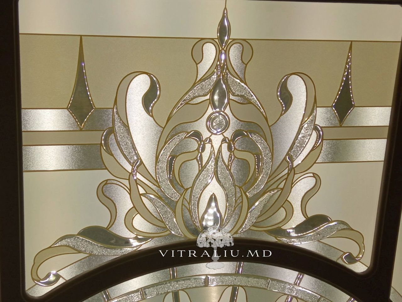 Vitralii Tavane. Design individual / Потолочные Витражи. Индивидуальный дизайн фото 2