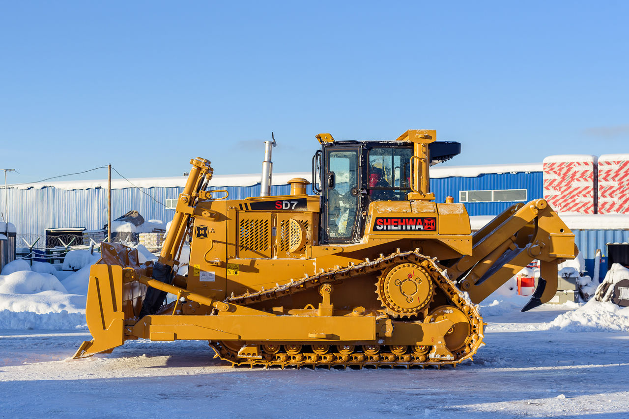 Buldozer SD7 фото 1
