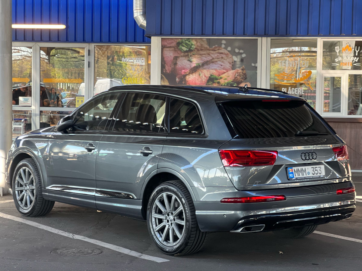 Audi Q7 foto 8