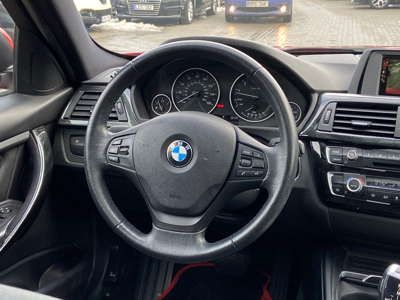 BMW 3 Series foto 8